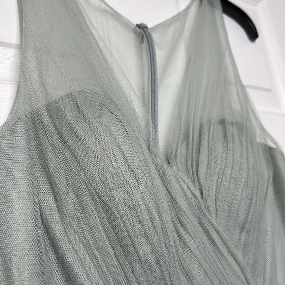 🍄SPRING SALE- firm price 🍄Emelie Dress by Jenny Yoo Morning Mist - Picture 10 of 16